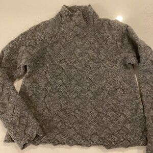 Aritzia sweater